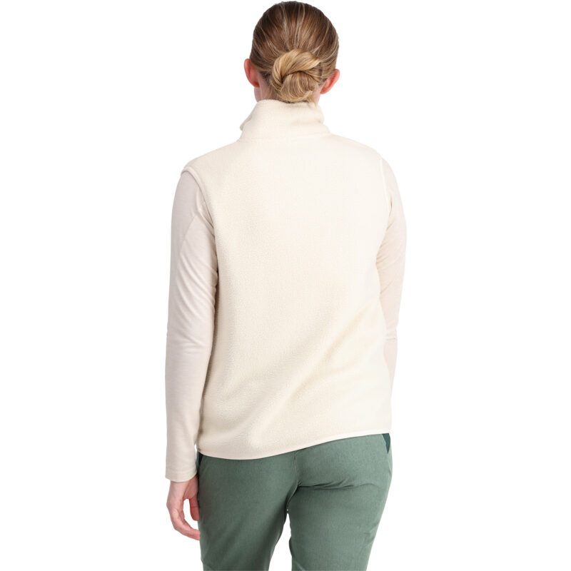 KARI TRAA RTHE VEST - Image 3