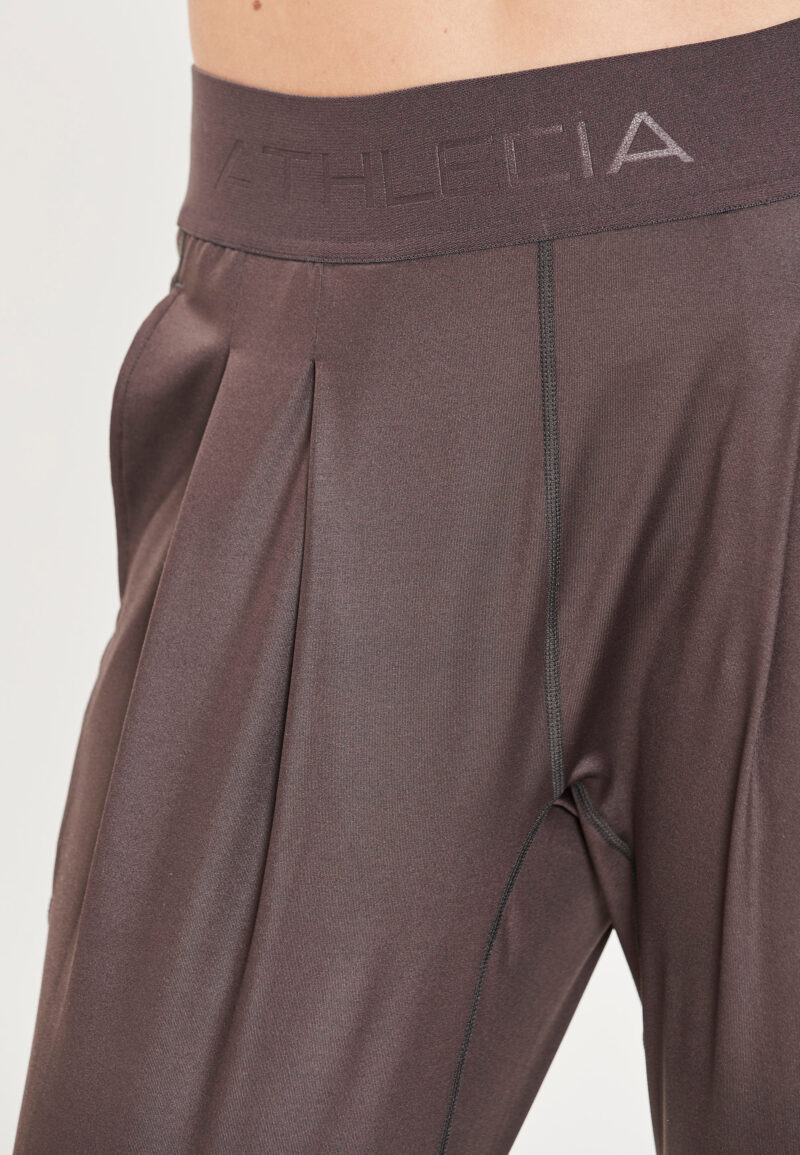 Beastown W Training Pants - Image 4