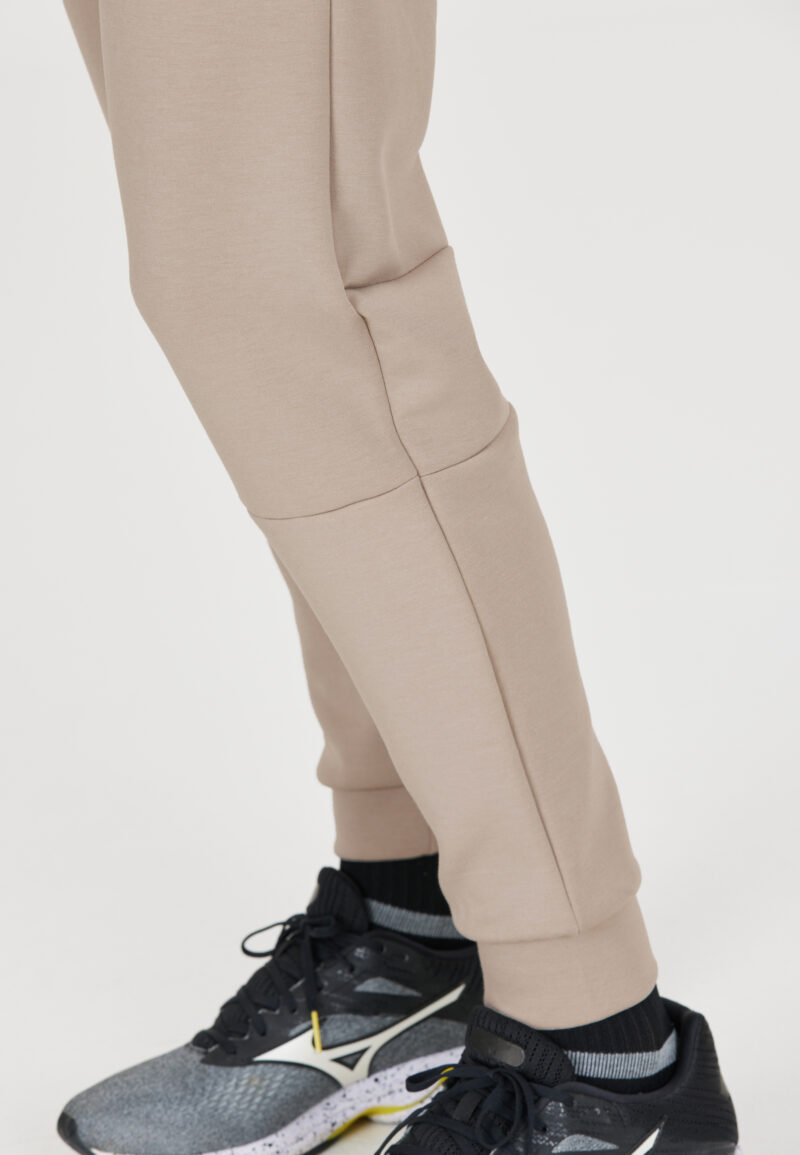 VIRTUS Taro M Technical Sweat Pants - Image 5