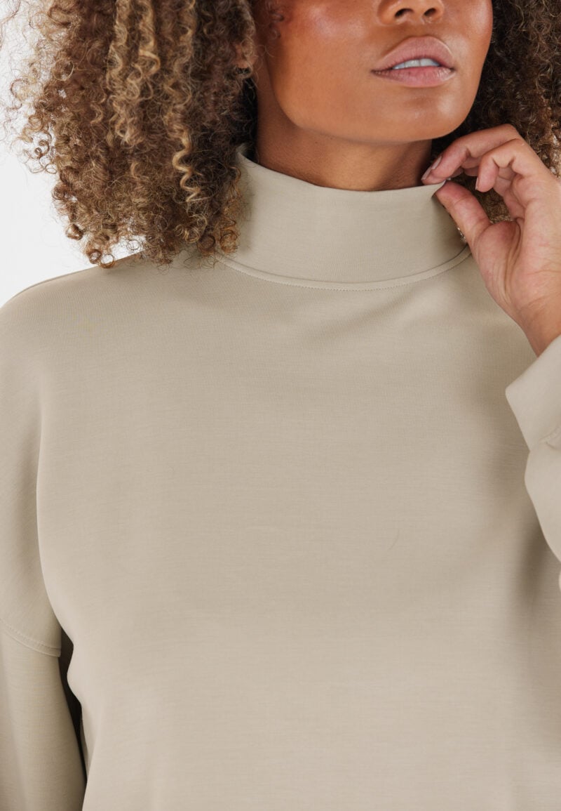 ATHLECIA Paris W High Neck - Image 5