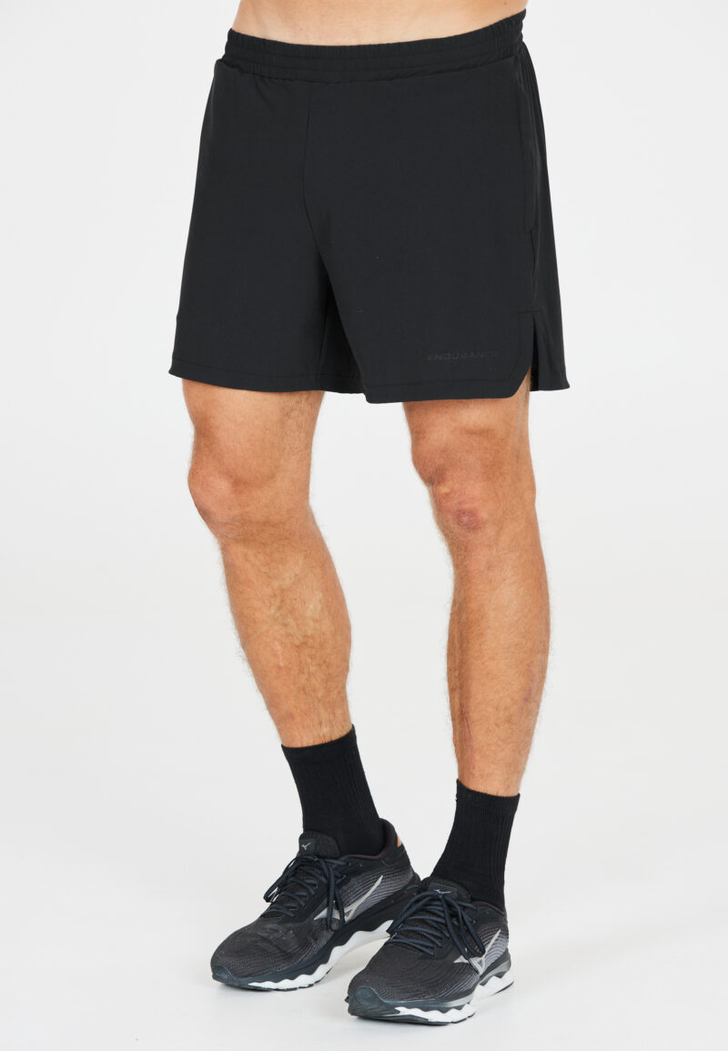 ENDURANCE Dyne M Shorts