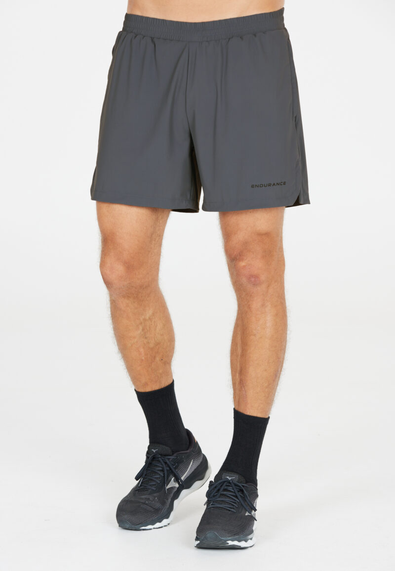 ENDURANCE Dyne M Shorts