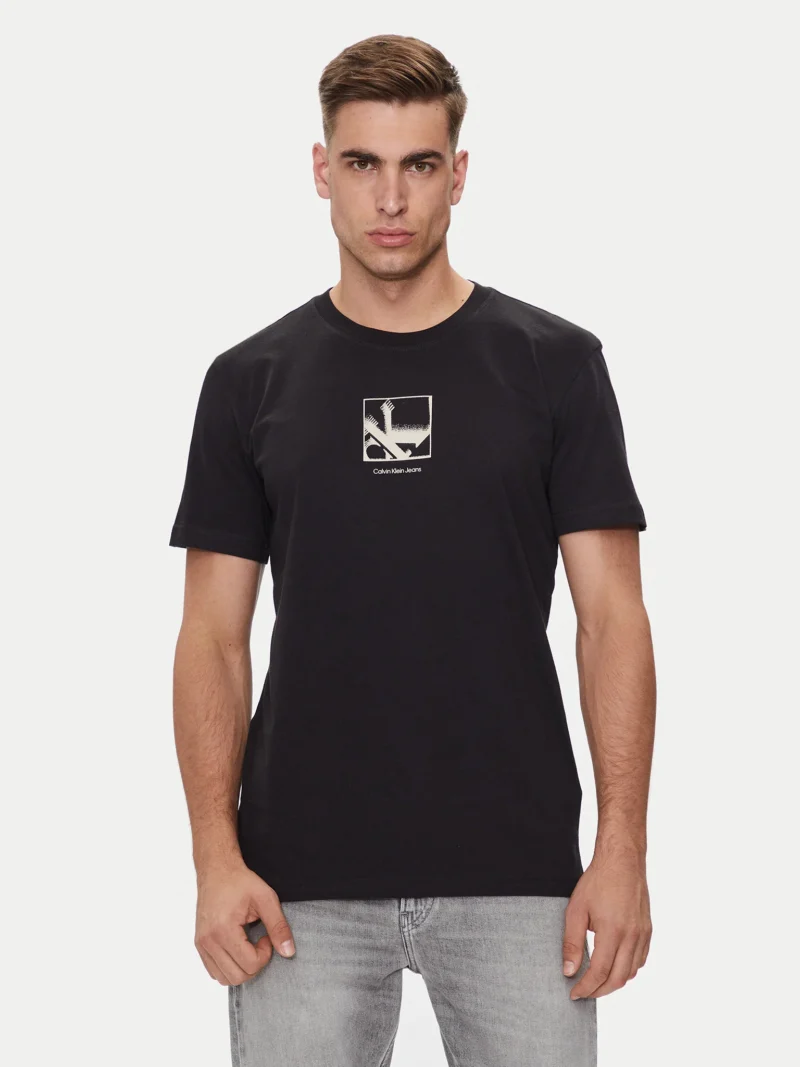 Calvin Klein Tee