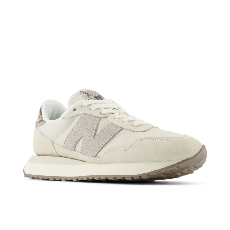 New Balance 237