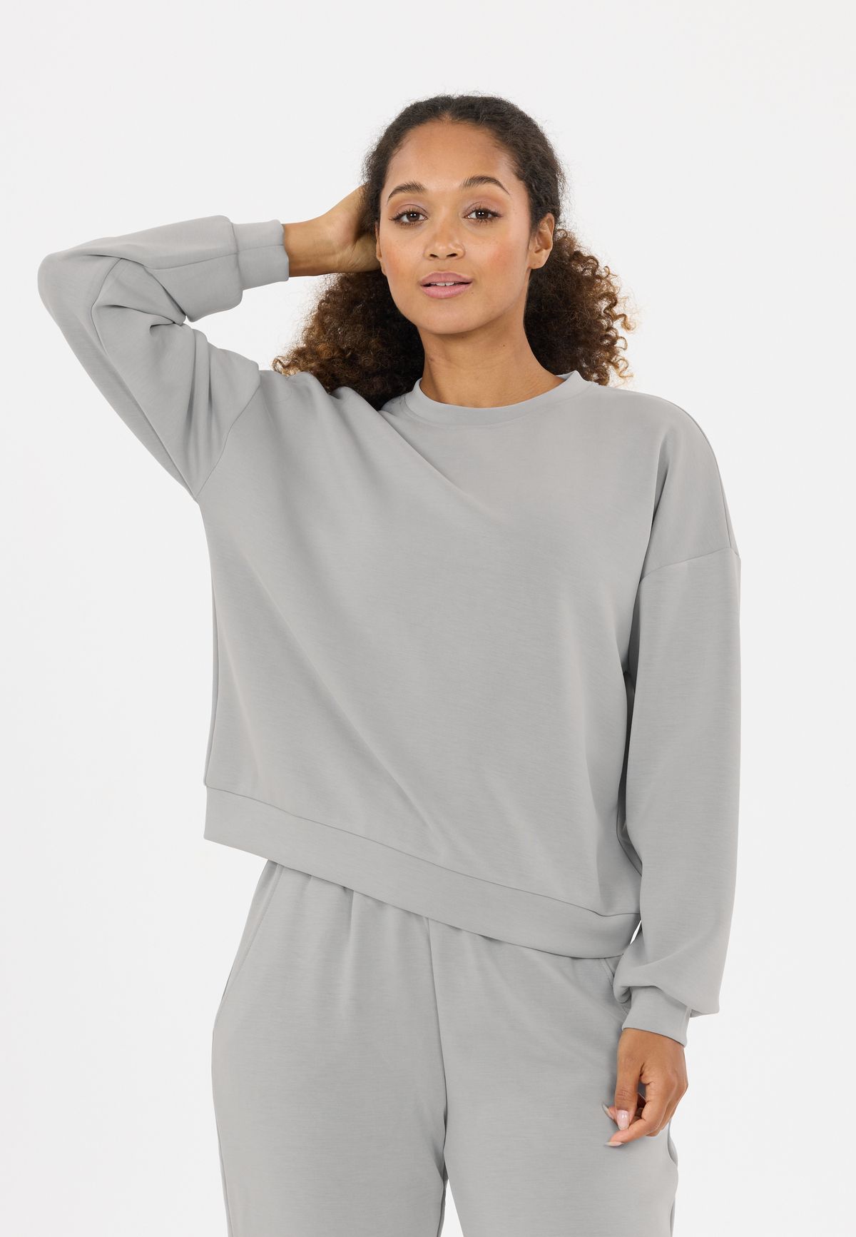 ATHLECIA Jillnana W Crew Neck